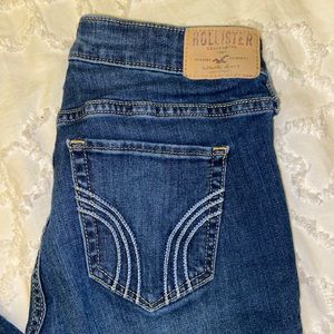 Hollister Low Rise Jeans (No Holes)